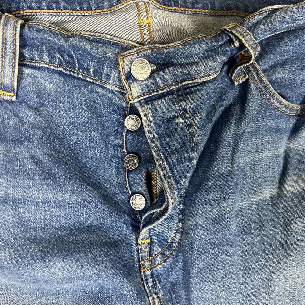 Levi's Jeans Womens 18W Wedgie Skinny Button Fly High Waisted Grunge Denim - Picture 3 of 12